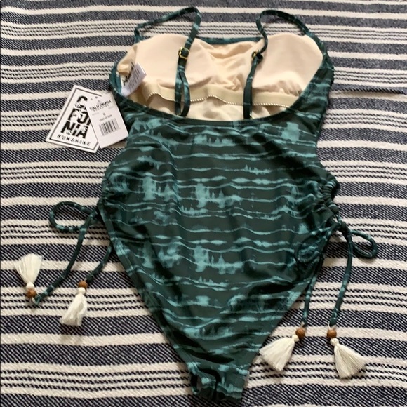 NWT Boho green tassel one-piece swimsuit -Small - Picture 3 of 8